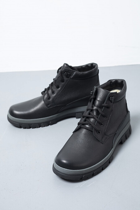 Зимние мужские ботинки из натуральной кожи.. Ботинки. Цвет: черный. #4206051