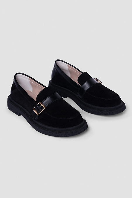 Stylowe, zamszowe buty z klamrą w kolorze czarnym. Obuwie. Kolor: czarny. #4206061