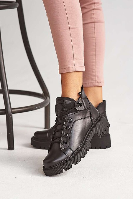 Женские ботинки кожаные зимние черные. Ботинки. Цвет: черный. #8019074