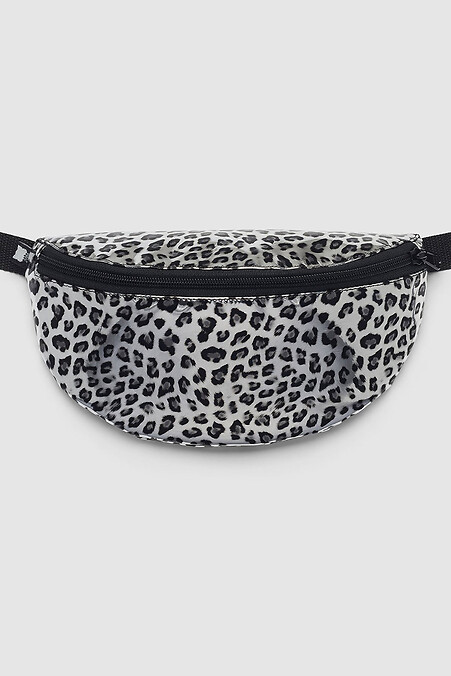 Chrome Leopard Belt Bag. Belt bags. Color: gray. #8050085