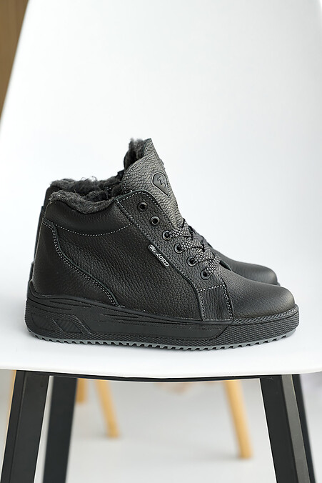 Skórzane, młodzieżowe buty zimowe w kolorze czarnym. Buty. Kolor: czarny. #2505088