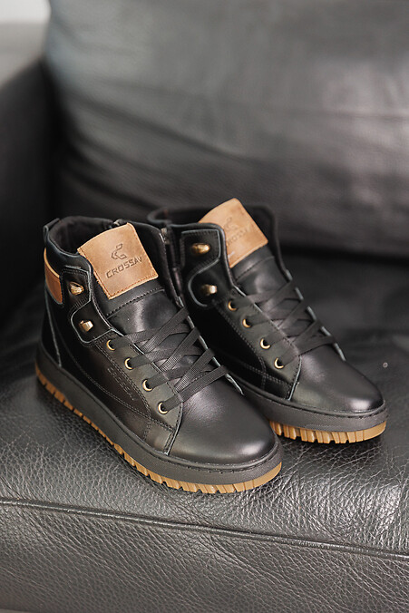 Skórzane, młodzieżowe buty zimowe w kolorze czarnym. Buty. Kolor: czarny. #2505105
