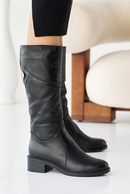 Жіночі зимові шкіряні черевики чорного кольору - #2505109