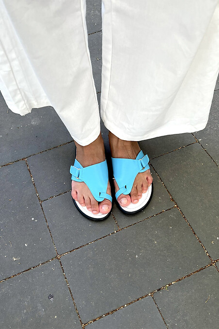Black sandals in genuine leather - #4207119