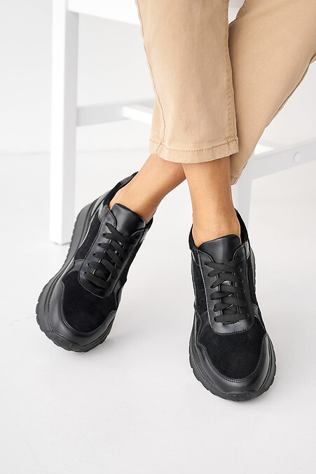Жіночі шкіряні весняно-осінні кросівки чорного кольору.. Кросівки. Колір: чорний. #2505123