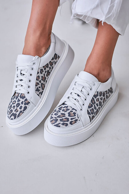 White sneakers with leopard print - #4206130