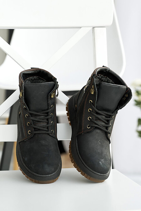 Teenage leather winter boots black. Boots. Color: black. #2505141