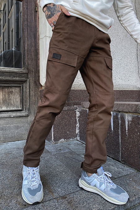 Cargo GEN. Trousers, pants. Color: brown. #8000173