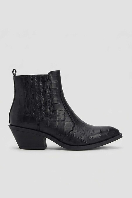 Classic boots made of genuine leather with heels - #4207177