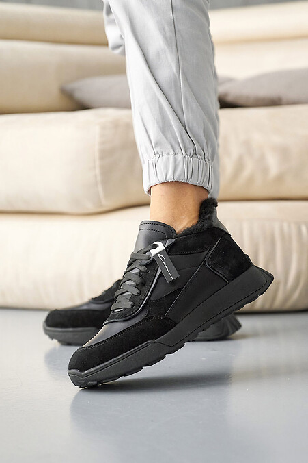 Жіночі зимові шкіряні кросівки на хутрі чорні. Кросівки. Колір: чорний. #2505204