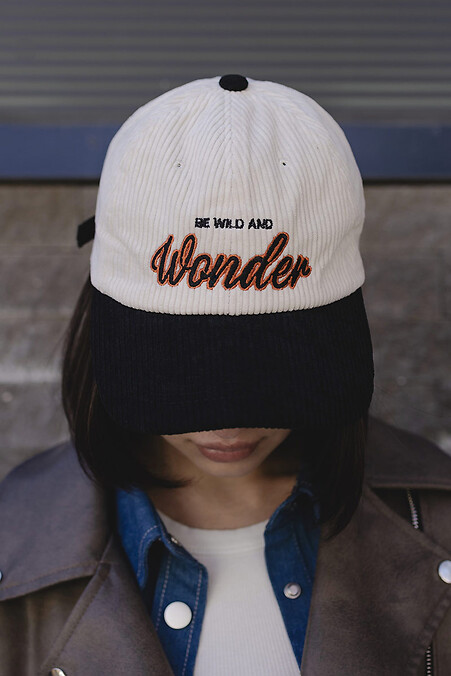 Damska sztruksowa czapka Wonder Black - #8049225