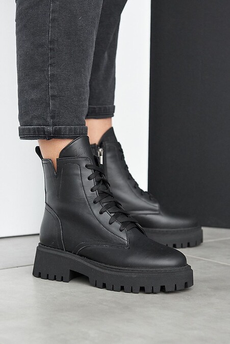 Женские ботинки кожаные зимние черные. Ботинки. Цвет: черный. #8019231