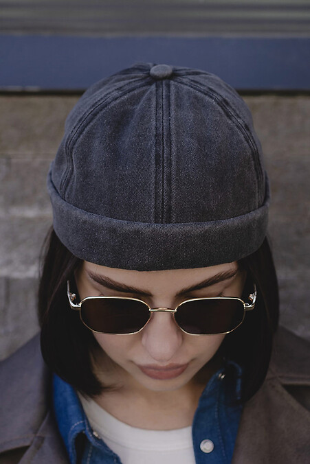 Women's Docker Cap Monarch Gray. Hats. Color: gray. #8049235