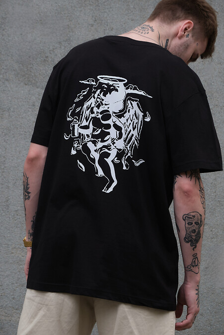 Übergroßes Herren-T-Shirt mit Aufdruck ohne Atemschutzmaske in Schwarz. T-Shirts. Farbe: das schwarze. #8049282