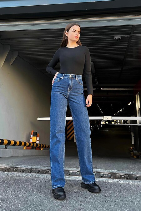 Rozkloszowane jeansy damskie - #8031320