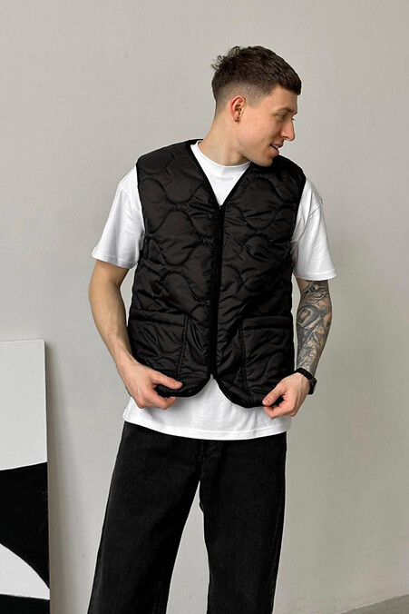Vest Reload - Out, black. Outerwear. Color: black. #8031331