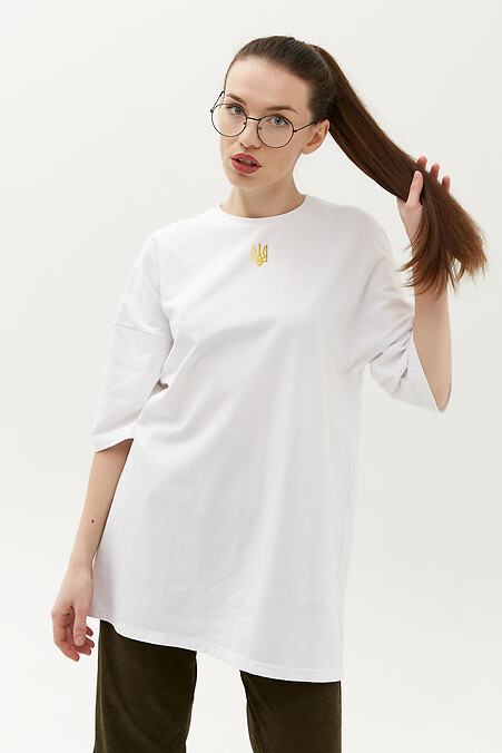 COAT OF GOLD T-shirt. T-shirts. Color: white. #9001357