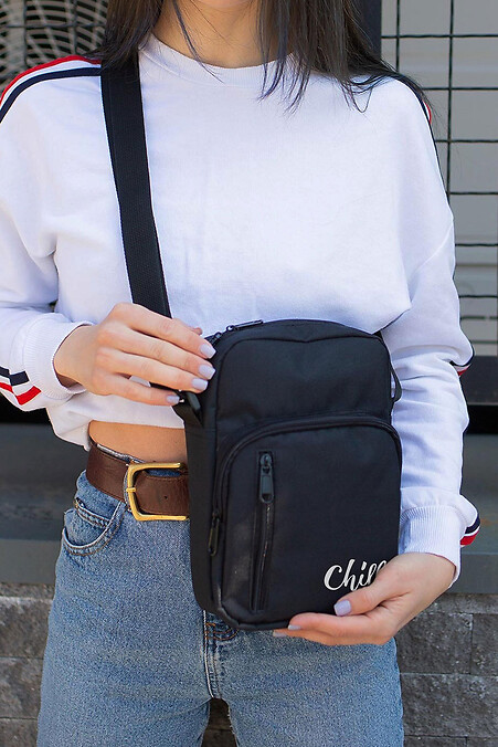 Damska torba kurierska na ramię z nadrukiem Chill Black - #8055385