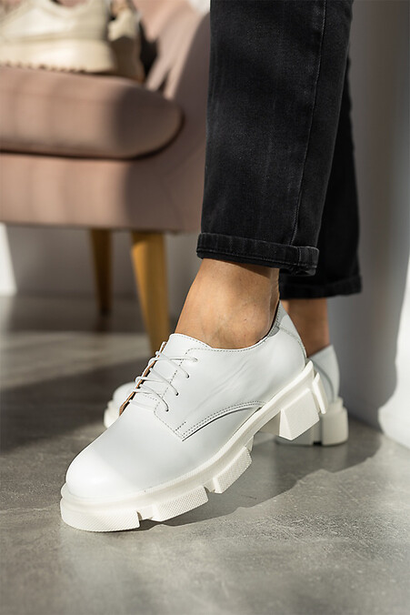 Женские туфли кожаные весенние белые - #8019429