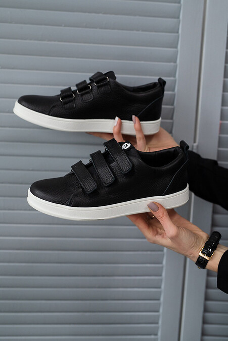 Boys' sneakers. sneakers. Color: black. #8018464