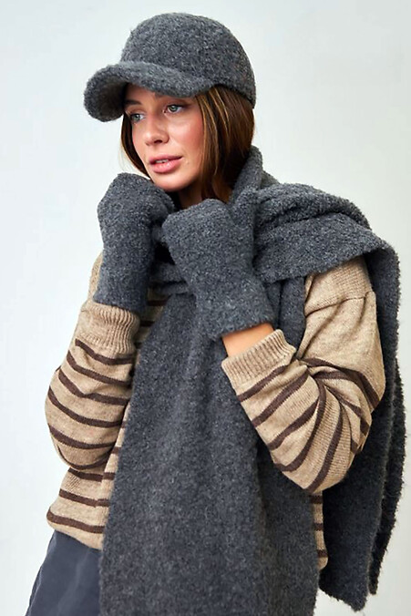 Жіноча букльована бейсболка темно-сірого кольору - #4496542