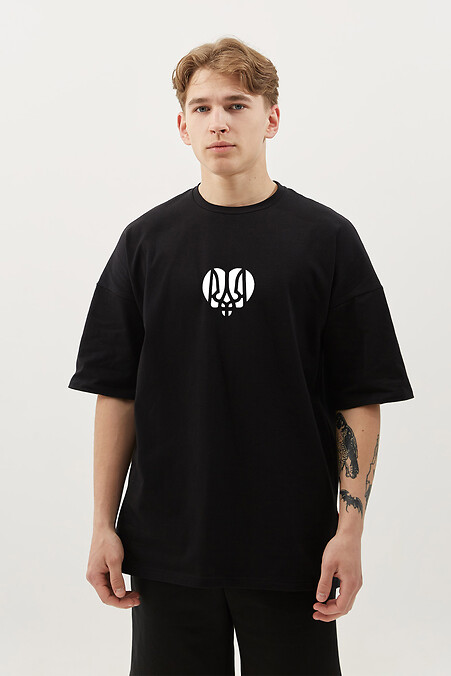 Man's T-shirt СерцеГерб. T-shirts. Color: black. #9000576