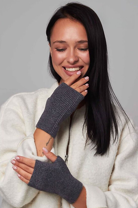 Жіночі мітенки темно-сірого кольору - #4496592