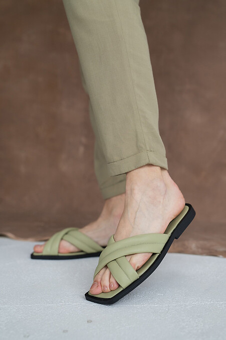Women's slippers. Flip flops. Color: green. #8018603