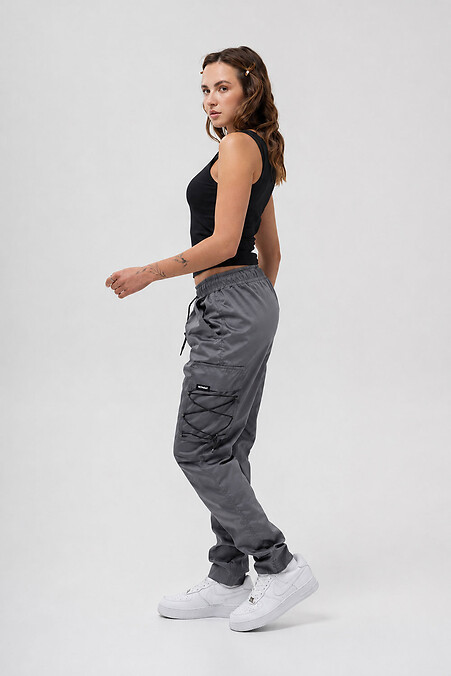 Women's Delta Fenix Gray Knit Cargo Pants. Trousers, pants. Color: gray. #8056606