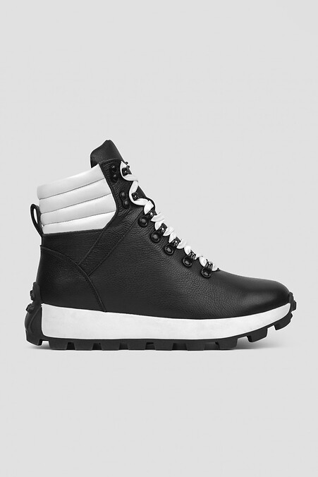 Winter women's boots - #4205640
