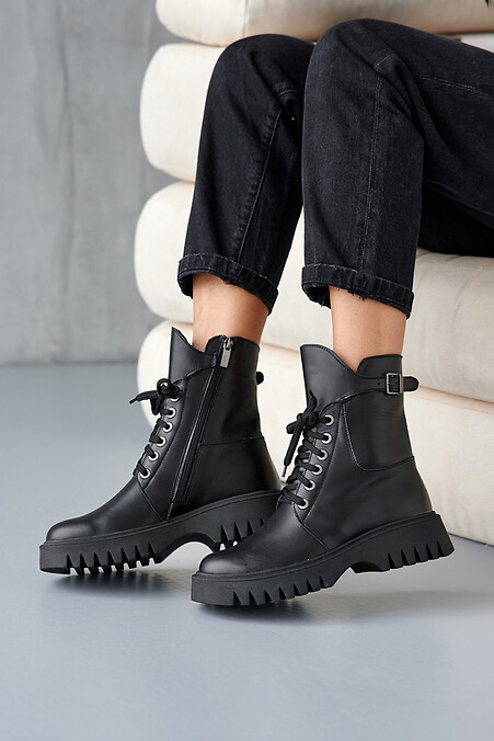 Women's leather winter boots - #8019668