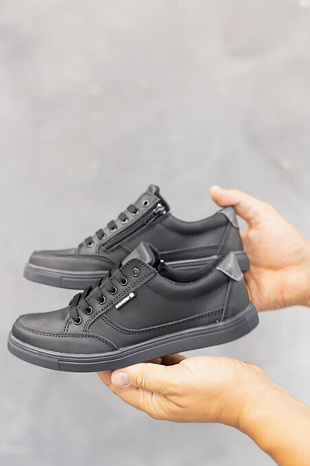 Boys' sneakers. sneakers. Color: black. #8018695