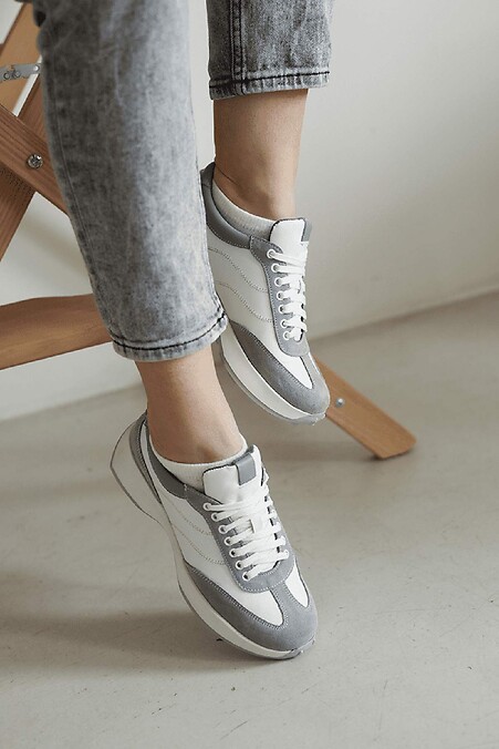 Кросівки із сірими замшевими вставками - #4205785