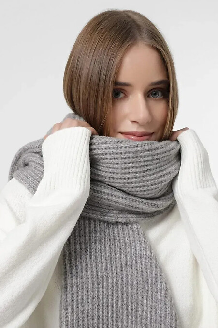 Жіночий вовняний в'язаний шарф cірого кольору - #4038883