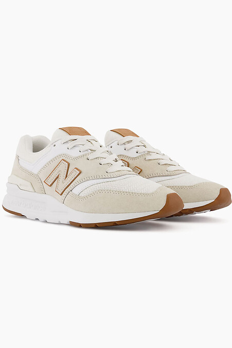 New Balance CW997HLG Women's Sneakers. Sneakers. Color: beige. #4101893