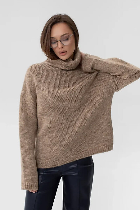 Свитер женский вязаный темно-бежевого цвета - #4038921
