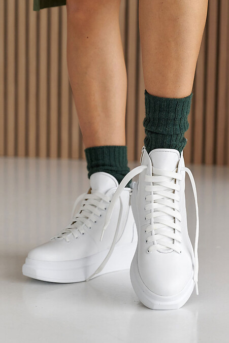 Damskie skórzane buty zimowe w kolorze białym. Buty. Kolor: biały. #8019959