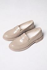 Stylish beige patent leather shoes - #4206077
