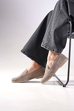 Женские классические замшевые туфли, бежевые - #4207079