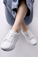 White women's perforated sneakers - #4206095