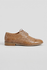 Brązowe lakierowane buty brogsy — damskie - #4207095
