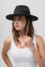 Damski kapelusz fedora z perłami, czarny - #8056433