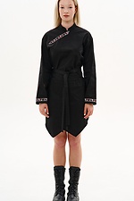 Oversize'owa sukienka koszulowa z paskiem "Umi" - #8037508