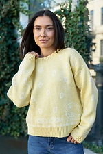 Women's knitted sweater with a floral pattern - #8034584