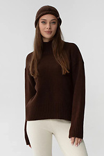 Жіночий в'язаний светр коричневого кольору - #4038900